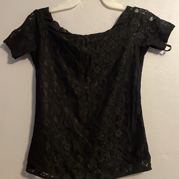 Off the should lace body suit - Picture 3 of 5